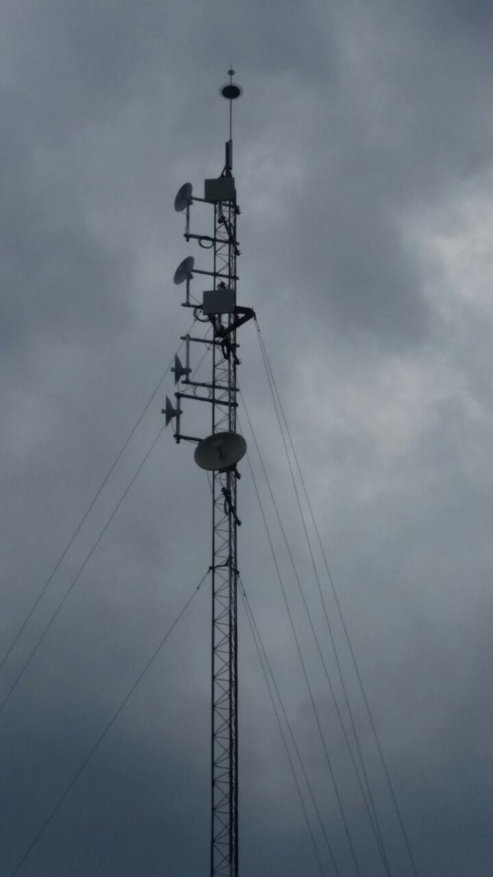 Equipo de red instalado por TISCOM